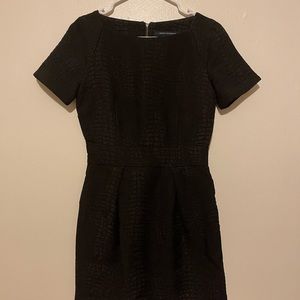 French Connection size 4 fitted cap sleeve mini dress